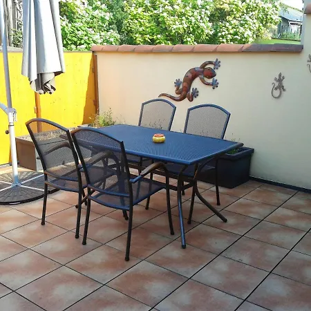 De 2 Avec Jardin Clos Et Wifi A *